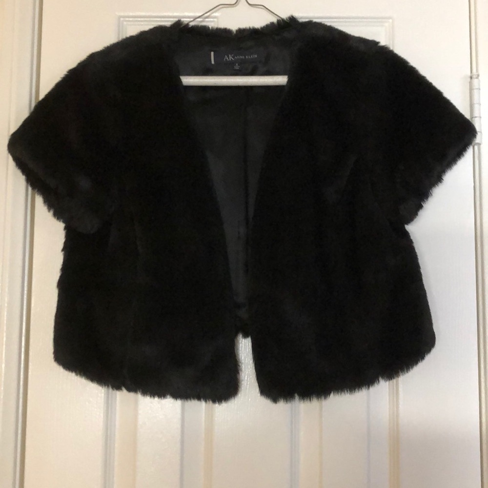 Fur crop  vest